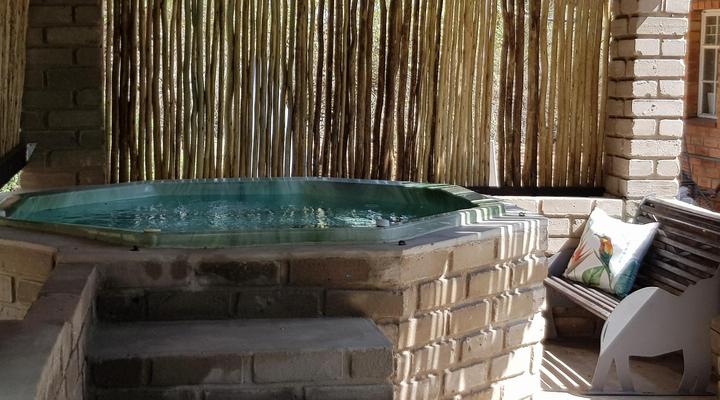 Hout Huisie and Klein Huisie Self-Catering