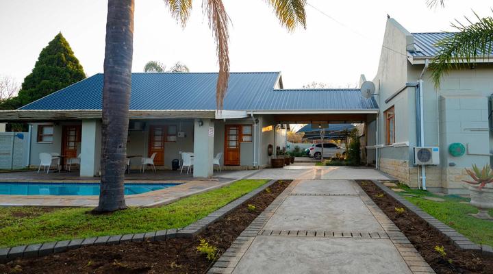 Presidents Boutique Lodge by iLawu