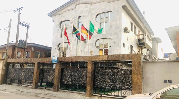 DownTown Royal Hotel