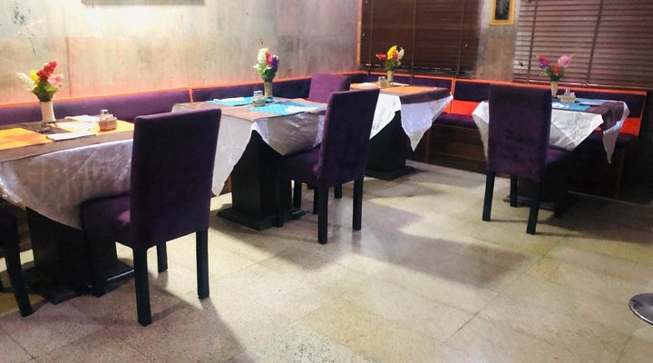 DownTown Royal Hotel