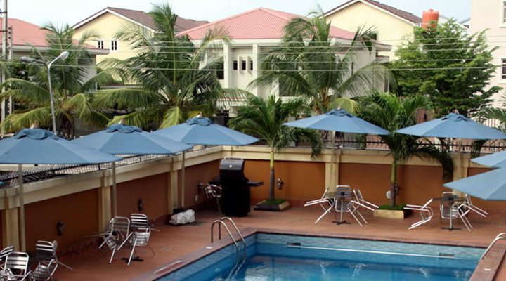 Manyxville Hotel & Suites