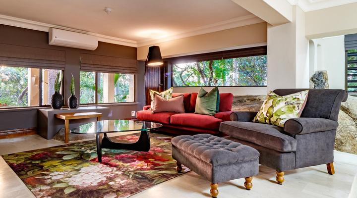 Christie's at 32 on Russell