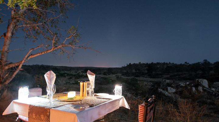 Ivory Wilderness River Rock Lodge