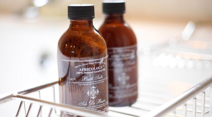 Ivory Wilderness River Rock Lodge