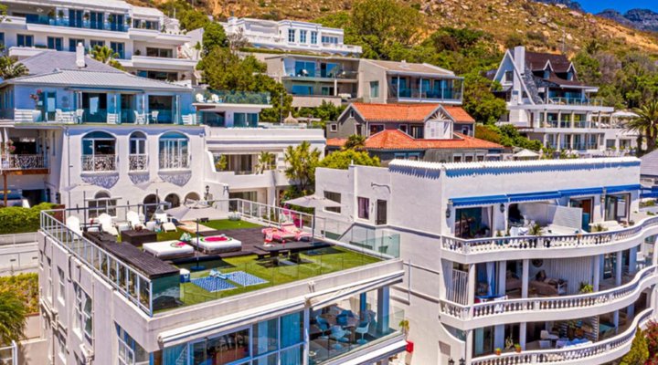 Clifton Magic