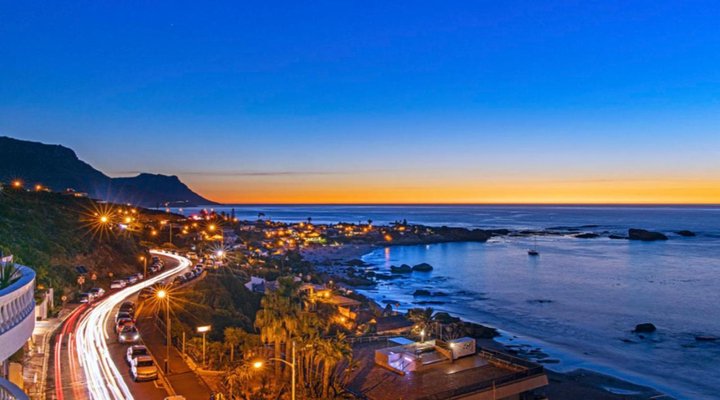 Clifton Magic