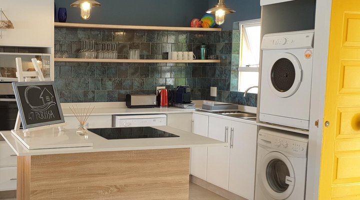 47 Perissa, Santorini, Shakas Rock, KZN