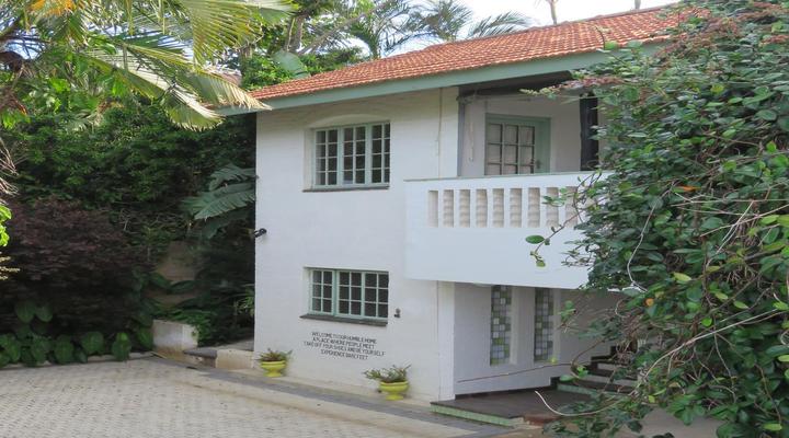 Bare Feet Retreat B&B