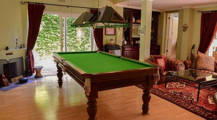 On Pinewood Guest House