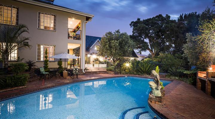 Gallo Manor Executive Bed & Breakfast