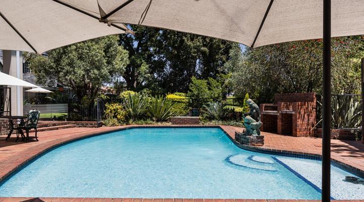 Gallo Manor Executive Bed & Breakfast