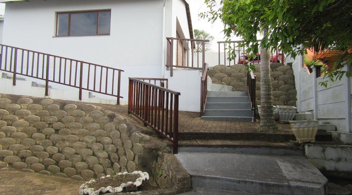 Admiral's Retreat