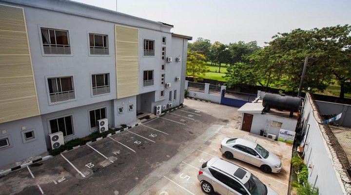 GolfView Hotel & Suites