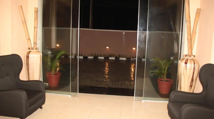 The Hamilton Suites (Texas Overseas Catering LTD)