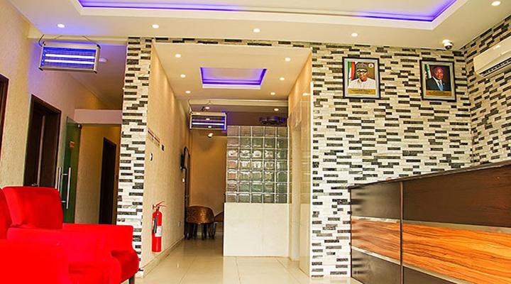 Lakeem Suites (Agboyin Surulere)