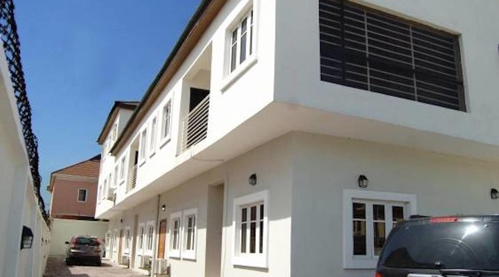 Wendo Court Apartment