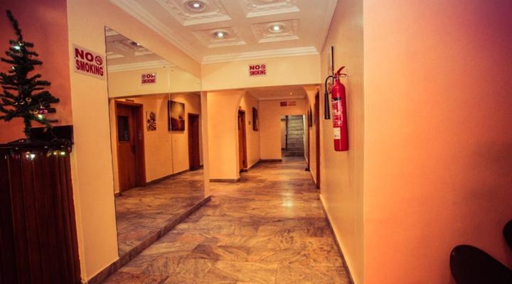 AES Luxury Apartment