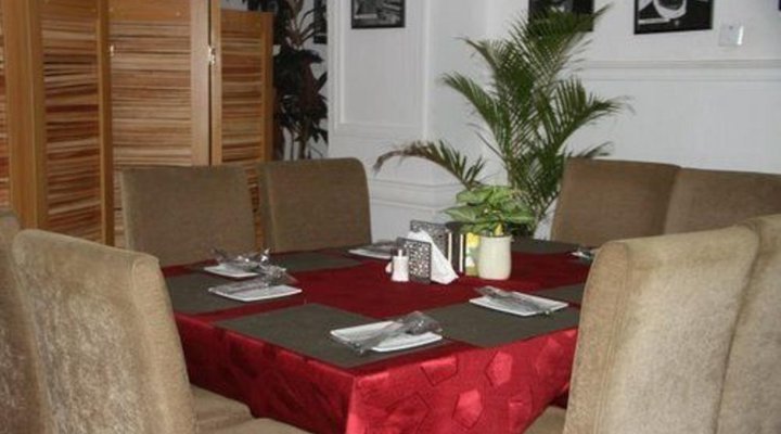 Bjorne Classic Suites