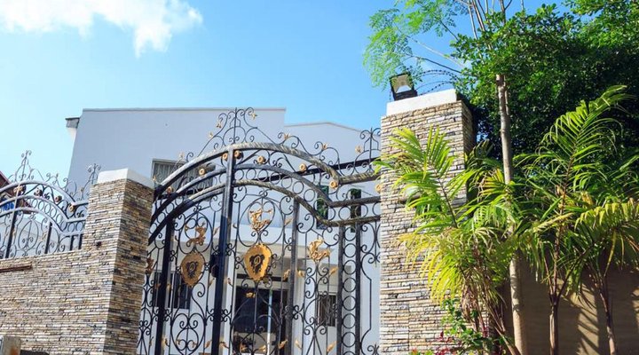 Duchess Hotel and Spa