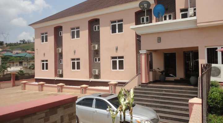 Caesar's Court Hotel and Suites