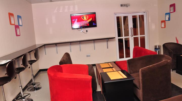 Grand Bank Link Hotel