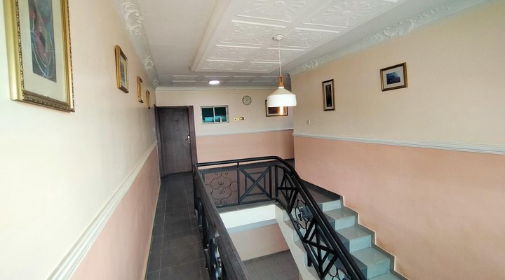 GQ International Hotel