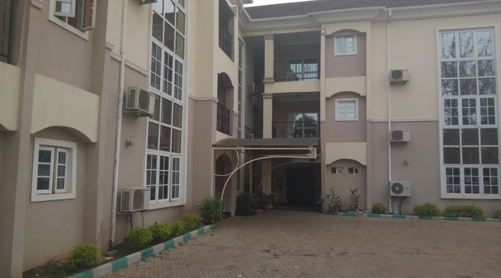 White House Apartment & Suites Abuja