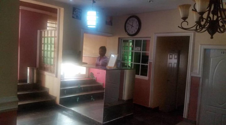 Richmond Hills Suites