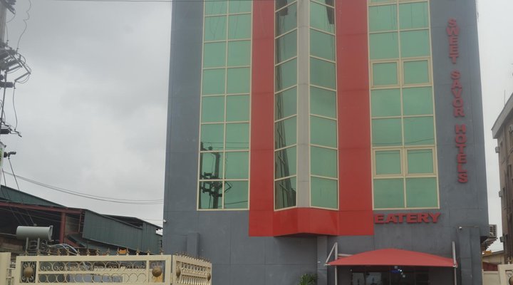 Sweet Savor Hotel & Suites