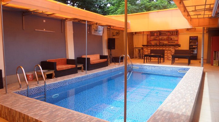 Downtown Royal Hotel GRA