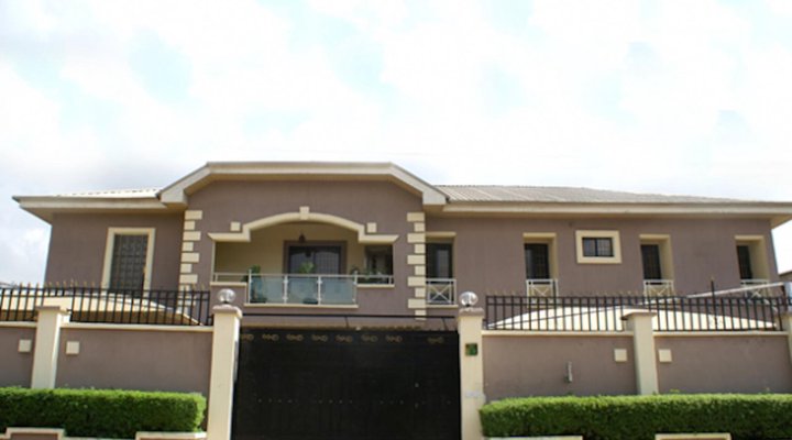 Erith Apartment and Suites