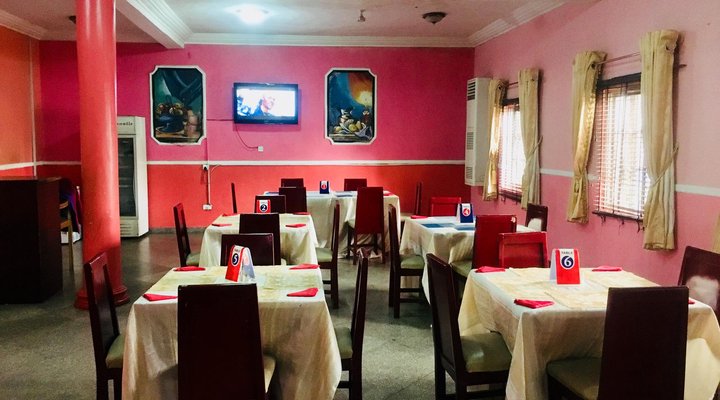 Duoban Hotel &Suites