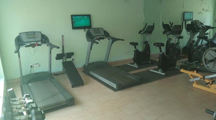 Neocourts Hotel
