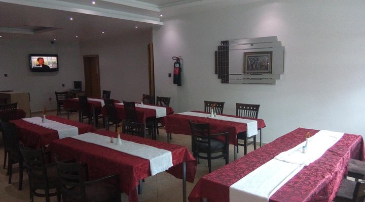 Eden Crest Hotel & Resort