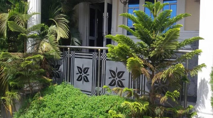 Blue-View Hotel & Apartment