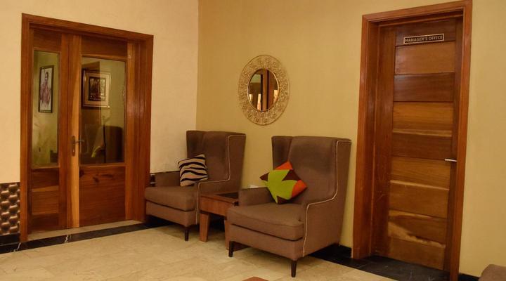 Bana Hotel & Suites