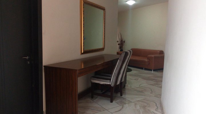Danest Hotel & Suites