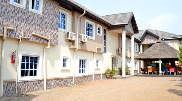 Unique Didis Royal Hotel & Suites