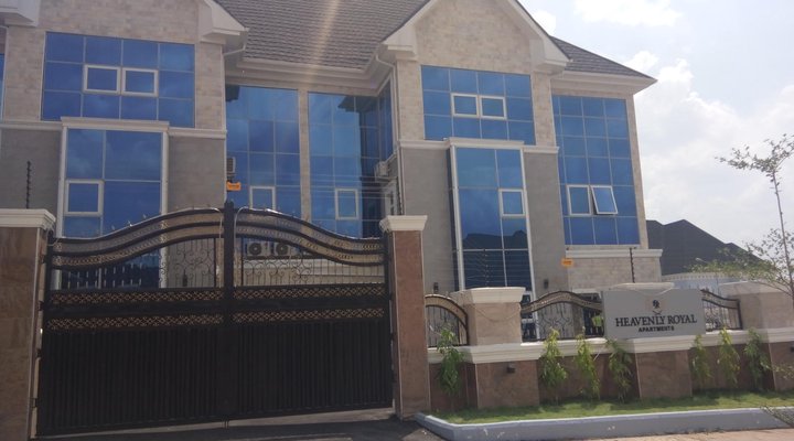 Heavenly Royal Apartment