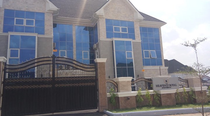 Heavenly Royal Apartment