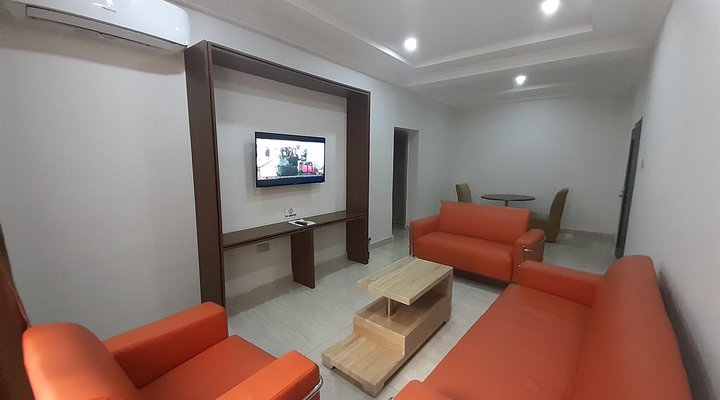 Josto Apartment & Suites