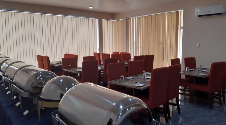 Josto Apartment & Suites