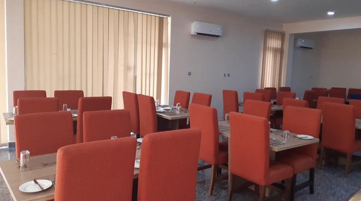 Josto Apartment & Suites