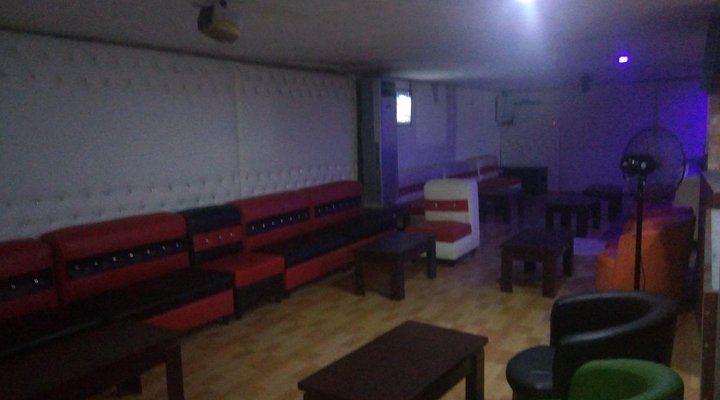 Glamour Park Hotel & Suites