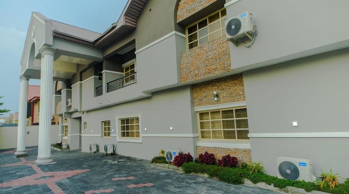 Cribville Hotel & Suites