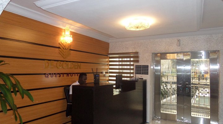 De-Golden Quest Hotel