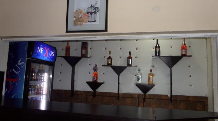 De-Golden Quest Hotel