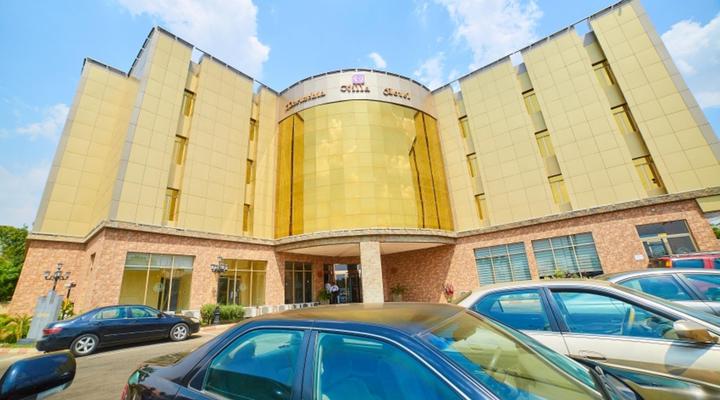 Corinthia Villa Hotel & Suites