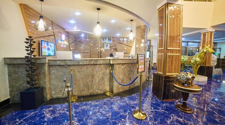 Corinthia Villa Hotel & Suites