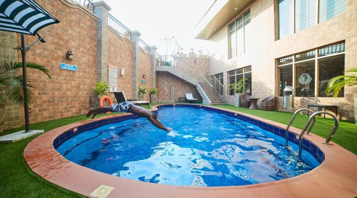 Corinthia Villa Hotel & Suites